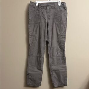 Eddie Bauer Women’s Grey Cargo Pants Size 10